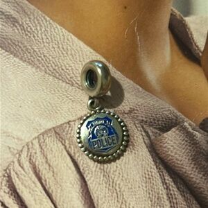 Pandora Police Badge Exclusive Charm Dangle Pendant/charm